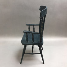 Load image into Gallery viewer, Wood Doll Chair (15x7x6)
