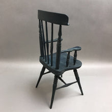 Load image into Gallery viewer, Wood Doll Chair (15x7x6)
