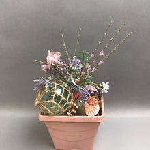 Load image into Gallery viewer, Nautical Shell Arrangement (14&quot;)
