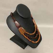 Load image into Gallery viewer, Vintage Mid Century Wood Bead Bib Necklace (19&quot;)

