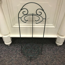 Load image into Gallery viewer, Green Decorative Metal Wine Buffet Rack (29x11)
