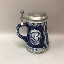 Load image into Gallery viewer, Vintage German Beer Stein, Baroque-era Soldiers/Leaders (6.25&quot;)
