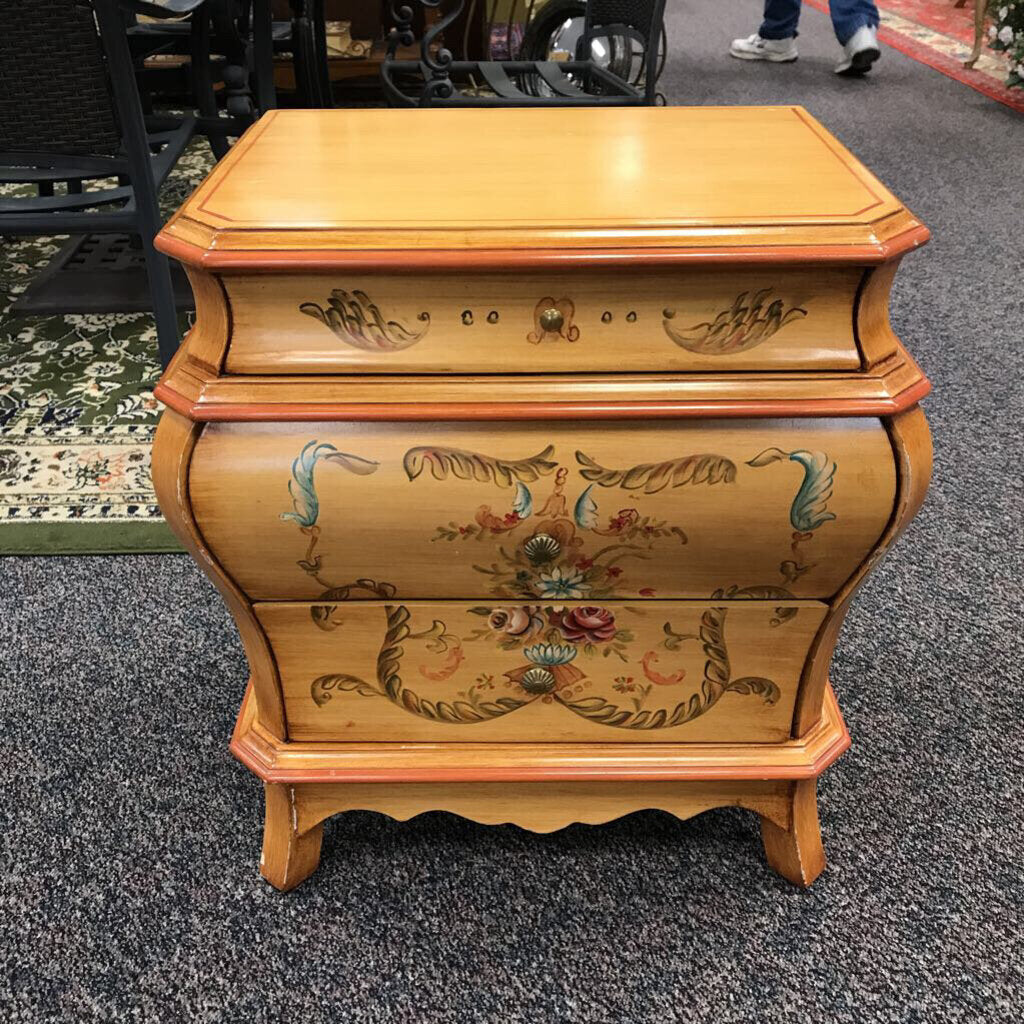 End Table Cabinet (24x22x15)