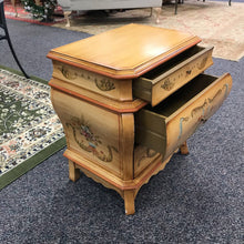 Load image into Gallery viewer, End Table Cabinet (24x22x15)
