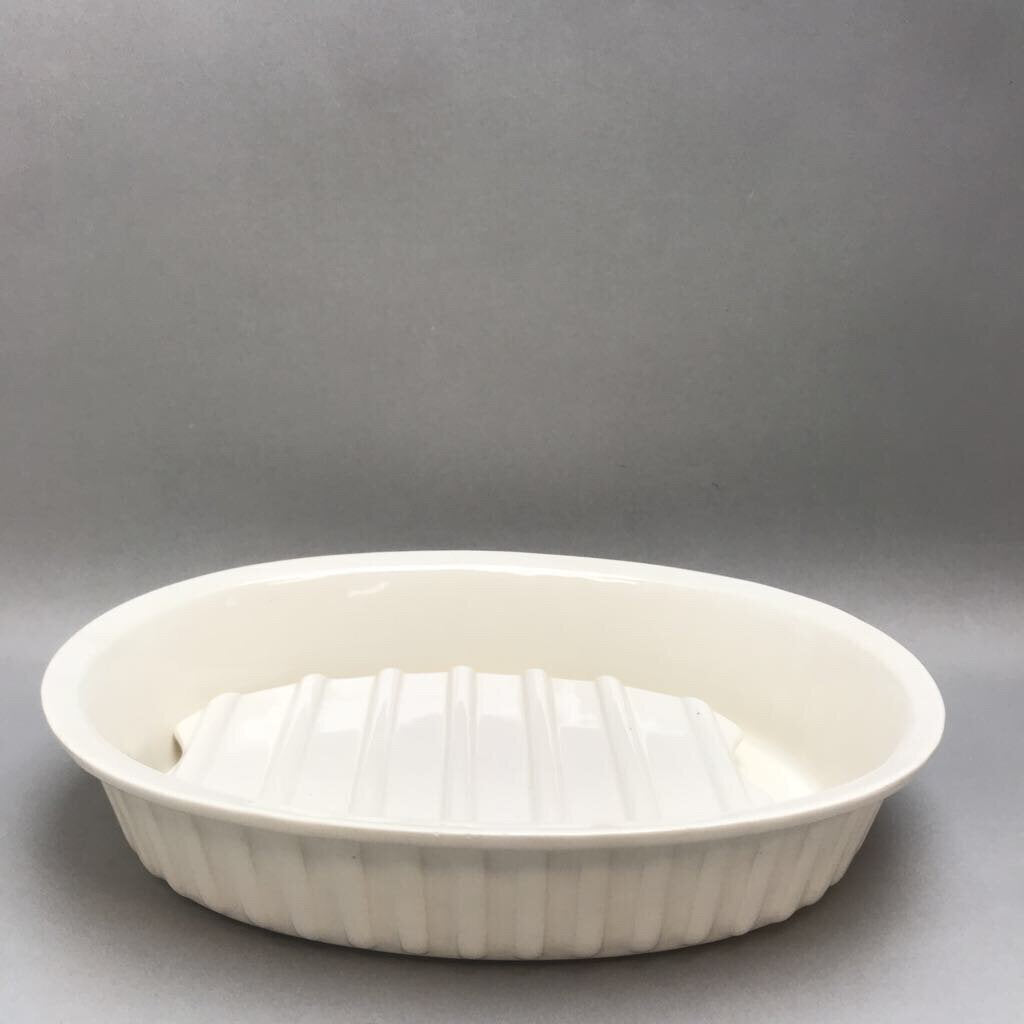 Serena USA White Pan with Ribbed Insert (3x12x9)