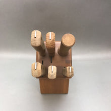 Load image into Gallery viewer, Vintage National Cutlery Knife Set 5 Knives in Wood Block
