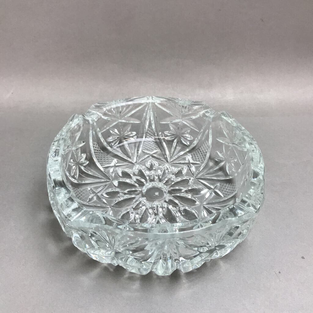 Vintage Crystal Cigar/Pipe Ashtray (2x6)