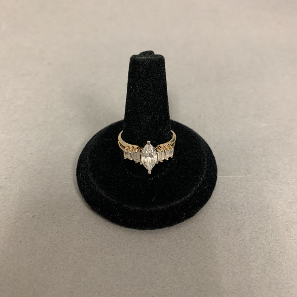 14K Gold Cubic Zirconia Engagement Wedding Ring Set sz 8 (4.6g)