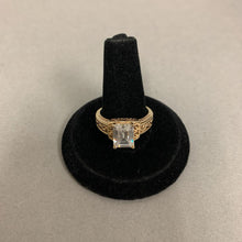 Load image into Gallery viewer, 14K Plumb Gold Cubic Zirconia Engagement Ring sz 8.25 (5.2g)
