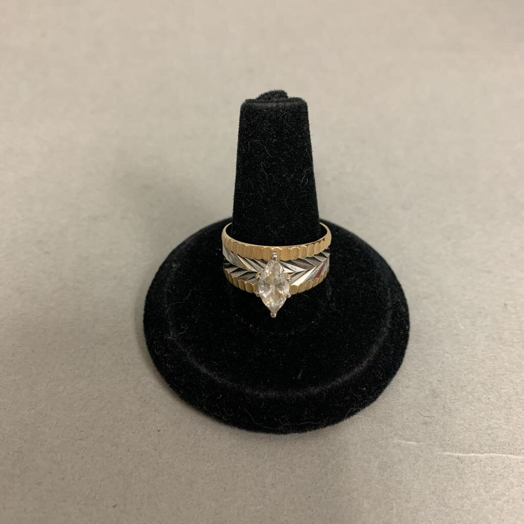10K Yellow & White Gold Cubic Zirconia Engagement Ring sz 8 (4.6g)