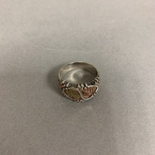 Load image into Gallery viewer, 10K Black Hills Gold Sterling Ring sz 8 (5.6g)
