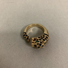 Load image into Gallery viewer, Vintage Avon Goldtone Rhinestone Enamel Leopard Ring sz 10
