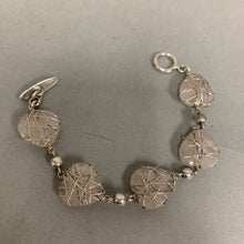 Load image into Gallery viewer, Sterling Wire Wrapped Heart Rose Quartz Toggle Bracelet (8.5&quot;)
