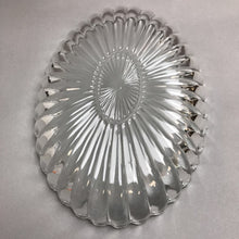 Load image into Gallery viewer, Heisey Crystal Glass Serving Dish

