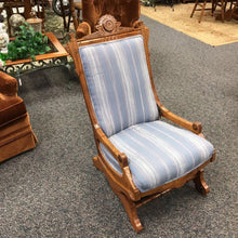 Load image into Gallery viewer, Antique Victorian Platform Rocker (38x22x26)
