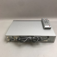 Load image into Gallery viewer, Samsung SIR-T451 Digital HDTV Tuner (2.5x14x9)
