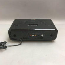Load image into Gallery viewer, Gigaware HD Radio &amp; 30-Pin Ipod/iPhone Dock (4x12x7)
