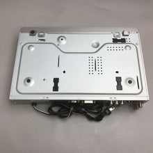 Load image into Gallery viewer, Gigaware HD Radio &amp; 30-Pin Ipod/iPhone Dock (4x12x7)
