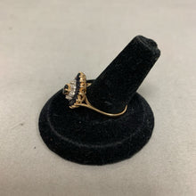 Load image into Gallery viewer, 14K Gold Spinel Diamond Ring sz 8 (3.3g)

