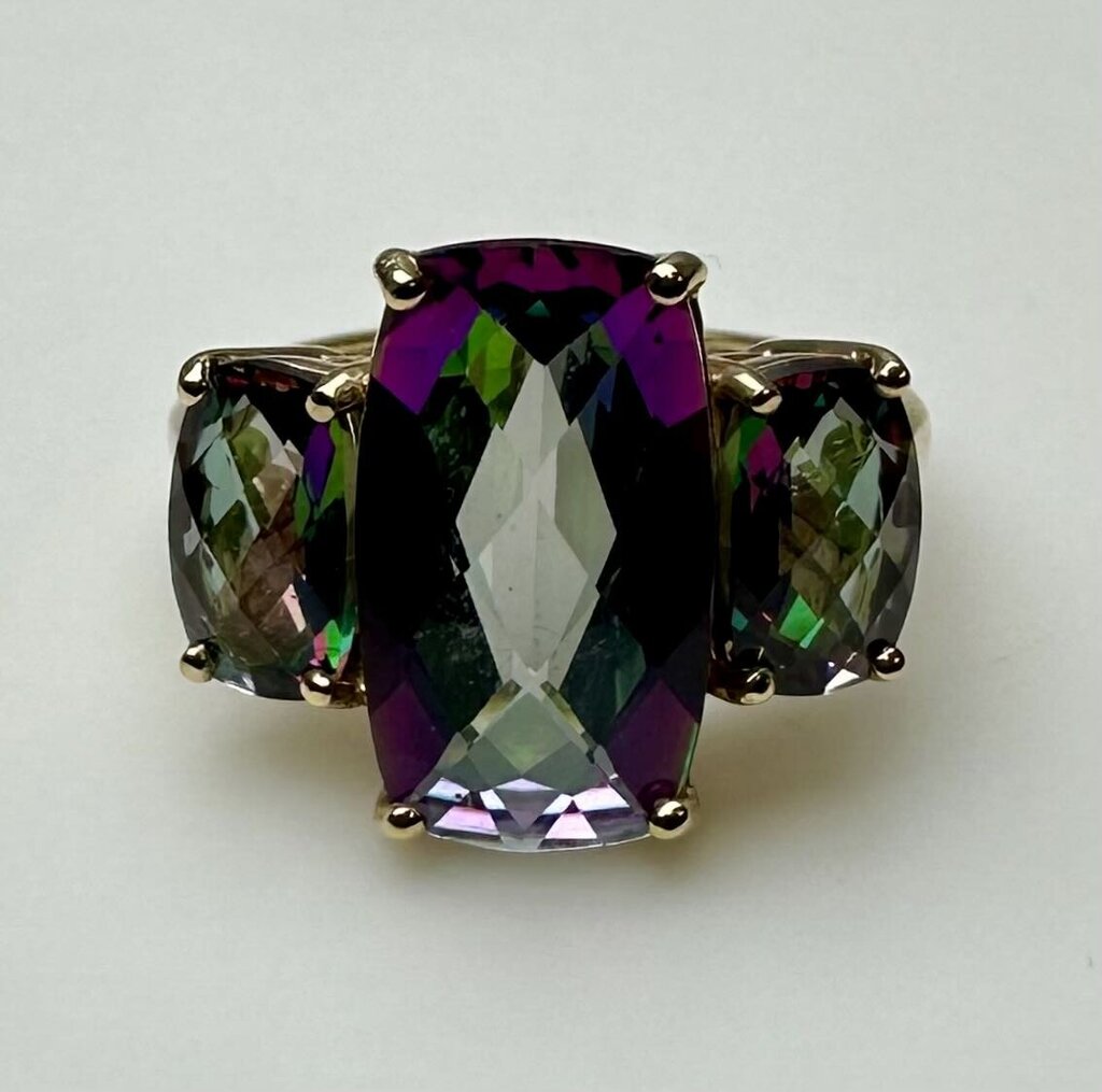 10K Gold Mystic Topaz Ring sz 6 (4.4g)