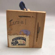Load image into Gallery viewer, Hameshakem Israel Doll (9.5")
