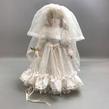 Load image into Gallery viewer, Vintage Porcelain Bride Doll (18in)
