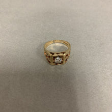 Load image into Gallery viewer, 14K Gold Diamond Ring sz 6.5 (4.5g)
