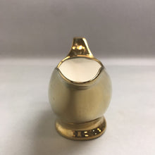 Load image into Gallery viewer, Gold Covered Gravy Boat (3x8)
