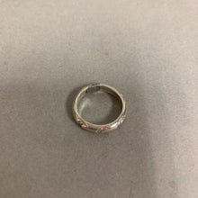 Load image into Gallery viewer, Sterling Triple Moon Stamped Band Ring Signed sz 5
