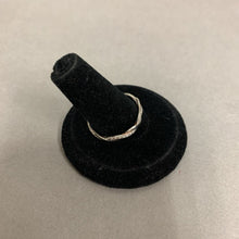 Load image into Gallery viewer, Sterling CZ Stacking Ring sz 10
