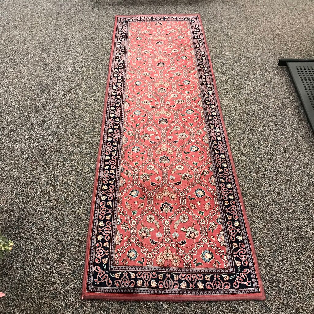 Magenta Runner Rug (105x31)