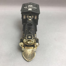 Load image into Gallery viewer, Vintage Model 338 Train Locomotive AM Radio
