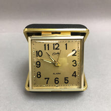 Load image into Gallery viewer, Vintage Bradley Wind Up Travel Alarm Clock (3in)
