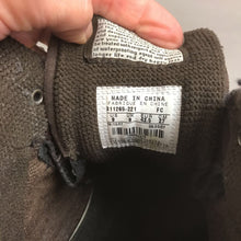Load image into Gallery viewer, New Nike All-Trac Trail Shoes Size 9

