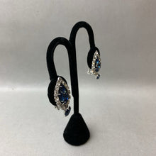 Load image into Gallery viewer, Vintage Blue &amp; Clear Rhinestone Bib Necklace w/ Matching Clip Earrings (16")
