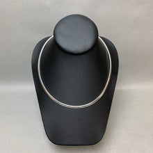 Load image into Gallery viewer, Milor Italian Sterling Omega Chain w/ Extender (18&quot;)
