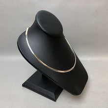 Load image into Gallery viewer, Milor Italian Sterling Omega Chain w/ Extender (18&quot;)
