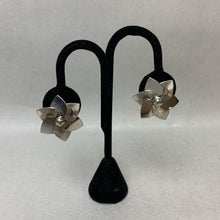 Load image into Gallery viewer, Vintage Silvertone Layered Link Choker Necklace Bracelet &amp; Clip Earrings Set
