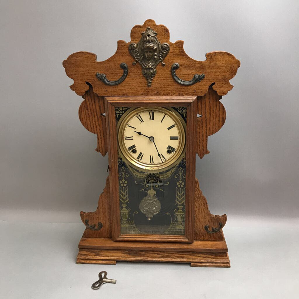 Seth Thomas Mantel Clock w/ Cast Metal Details (As-Is) (22X15X4.25)