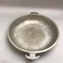 Load image into Gallery viewer, Vintage Guardian Service Round Skillet Fryer Pan Hammered Aluminum 12&quot; No Lid

