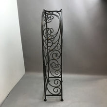 Load image into Gallery viewer, Metal Wine Rack (32x13x6.5)
