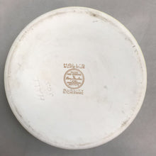 Load image into Gallery viewer, Casserole Dish Autumn Leaf China Hall (8in)
