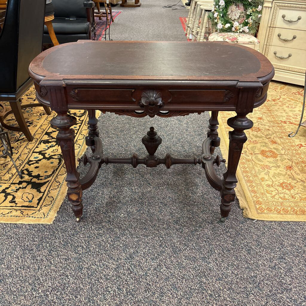 Antique Table (30x44x27)