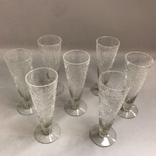 Load image into Gallery viewer, Set of 7 Clear Crackle Champagne Flutes Glasses
