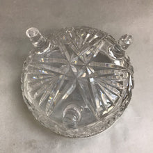 Load image into Gallery viewer, Vintage Pressed Glass Footed Bowl with Lid (5x7)
