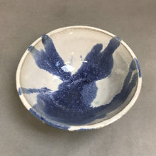 Load image into Gallery viewer, Blue &amp; White Pottery Bowl (3x6)
