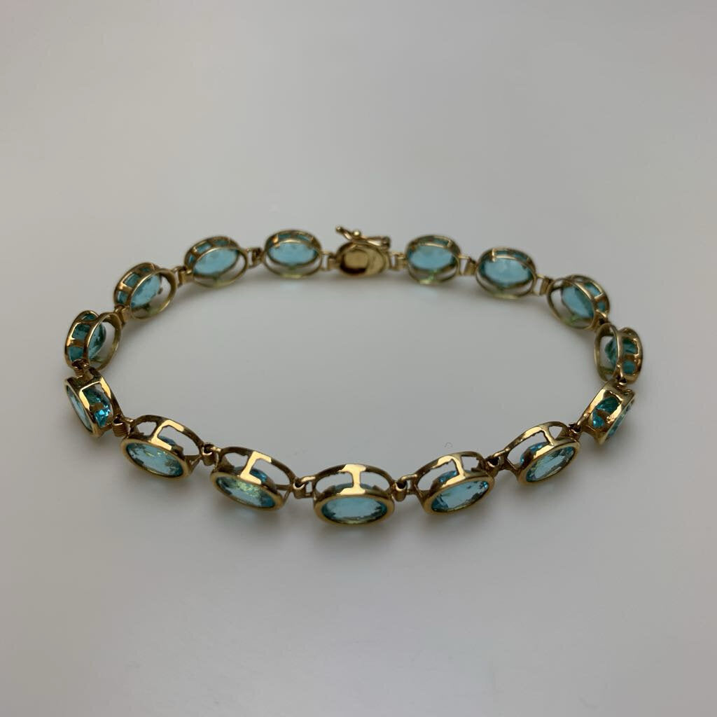 14K Gold Oval Aqua Crystal 6.5