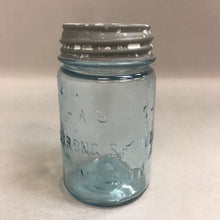 Load image into Gallery viewer, Vintage Blue Pint Mason Jar with Lid

