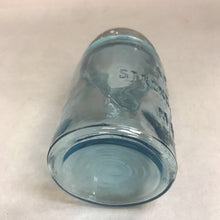 Load image into Gallery viewer, Vintage Blue Pint Mason Jar with Lid
