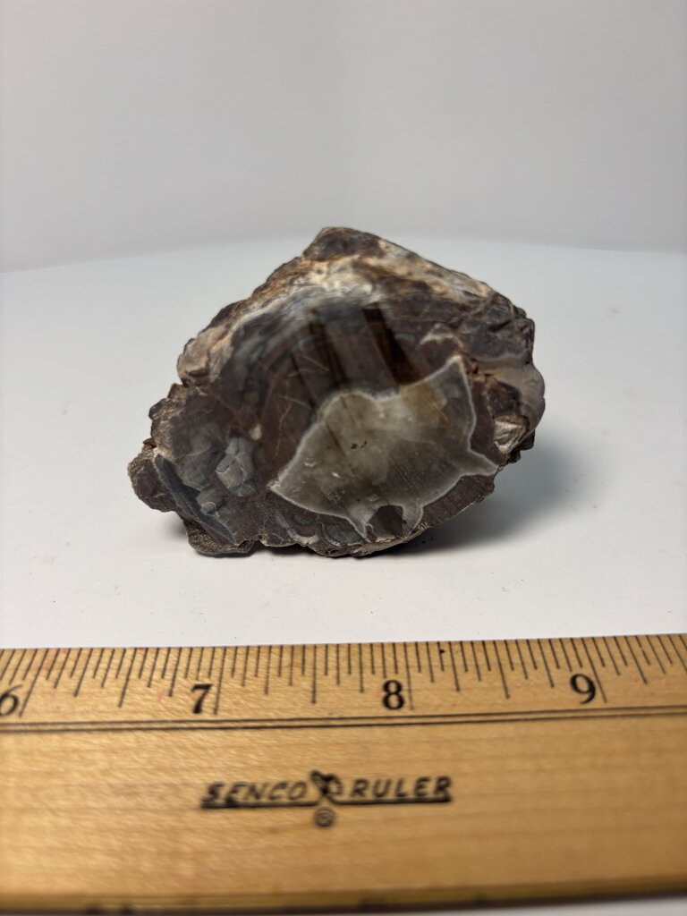 Thunder Egg (UV Reacts)
